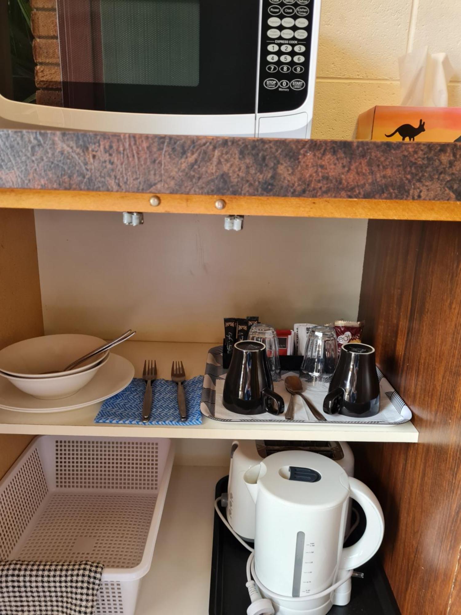 Toora Lodge Motel Room photo