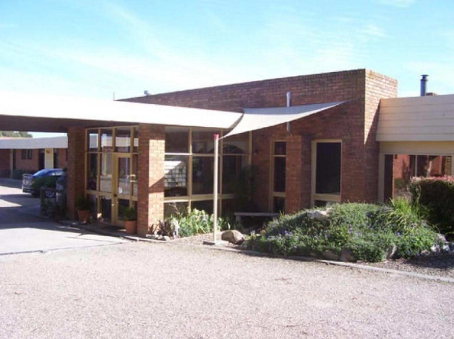 Toora Lodge Motel Exterior photo