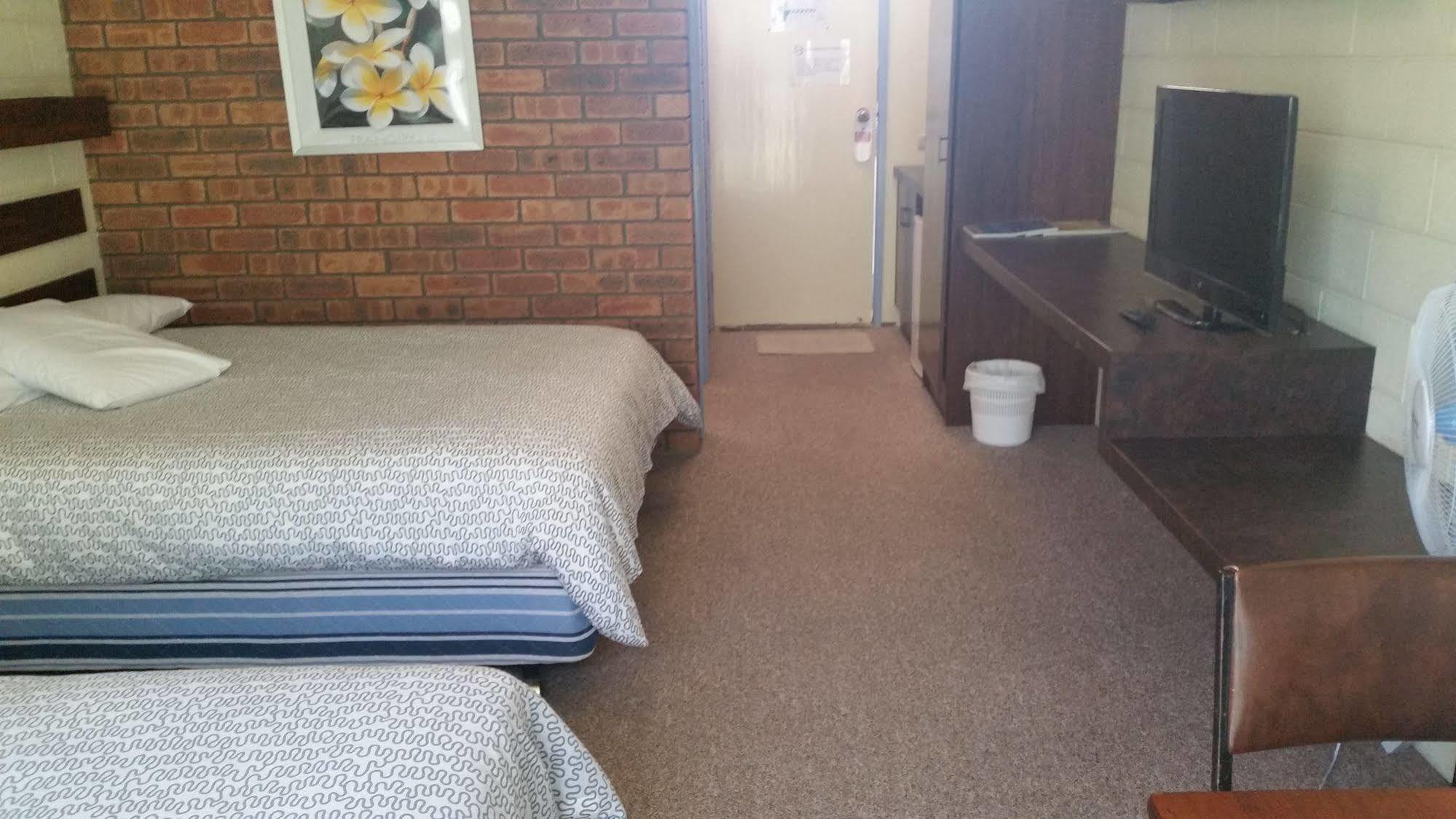 Toora Lodge Motel Exterior photo