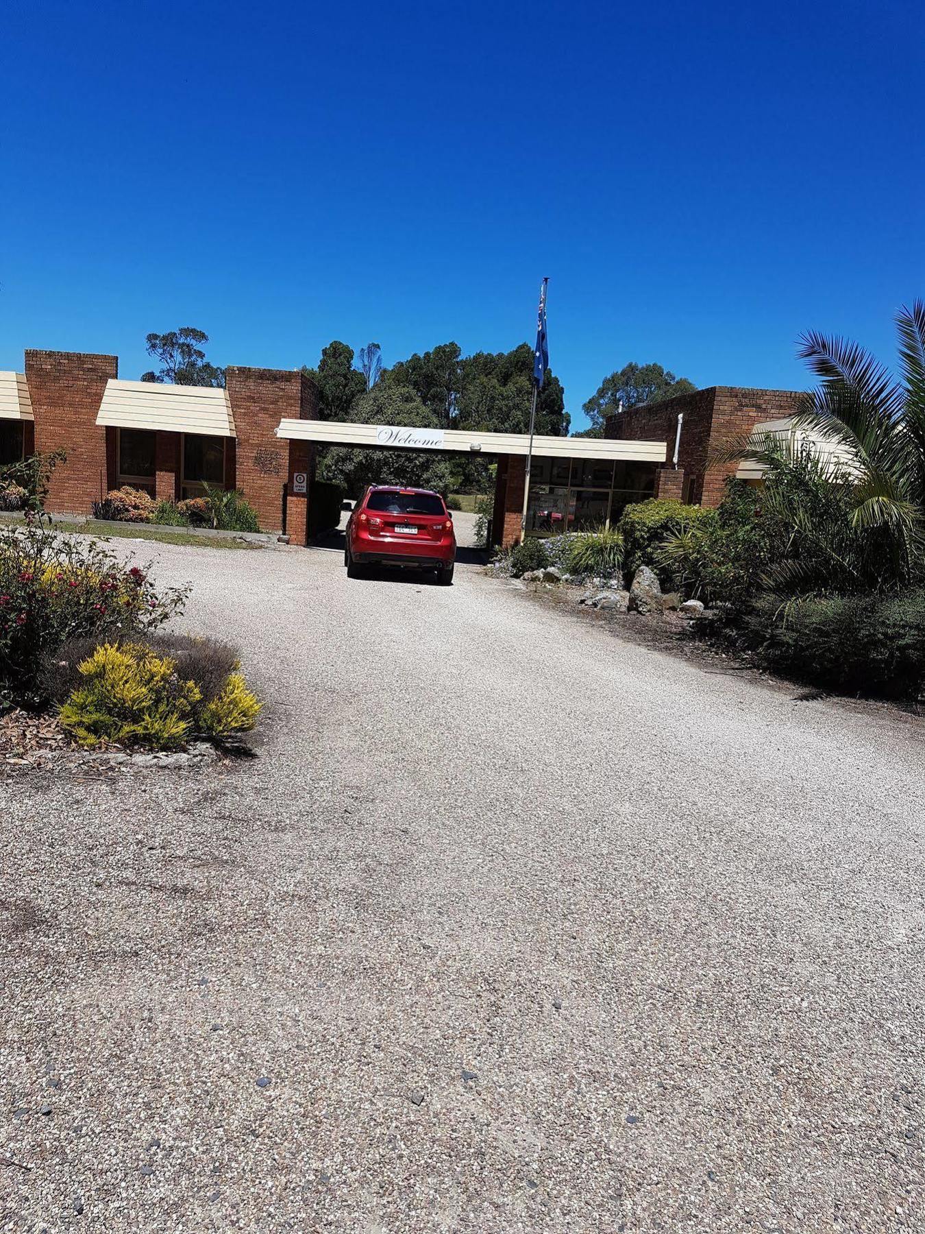 Toora Lodge Motel Exterior photo